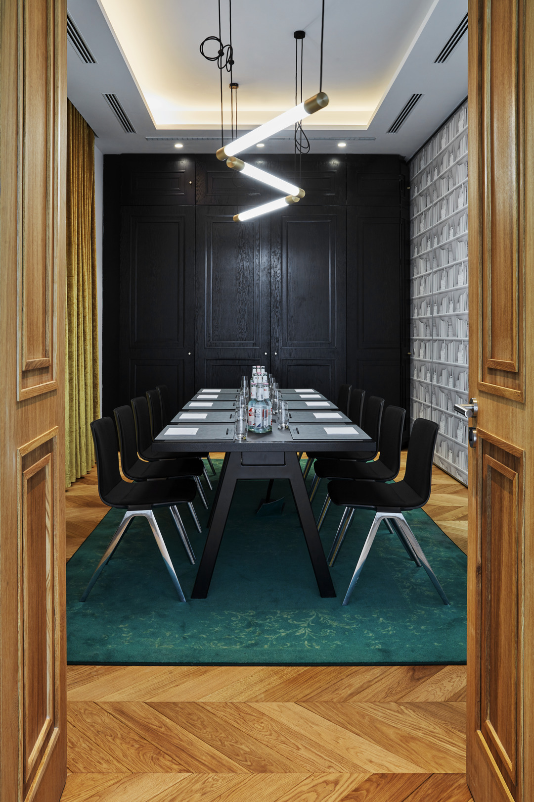 roomers München A-Chair Raum klein